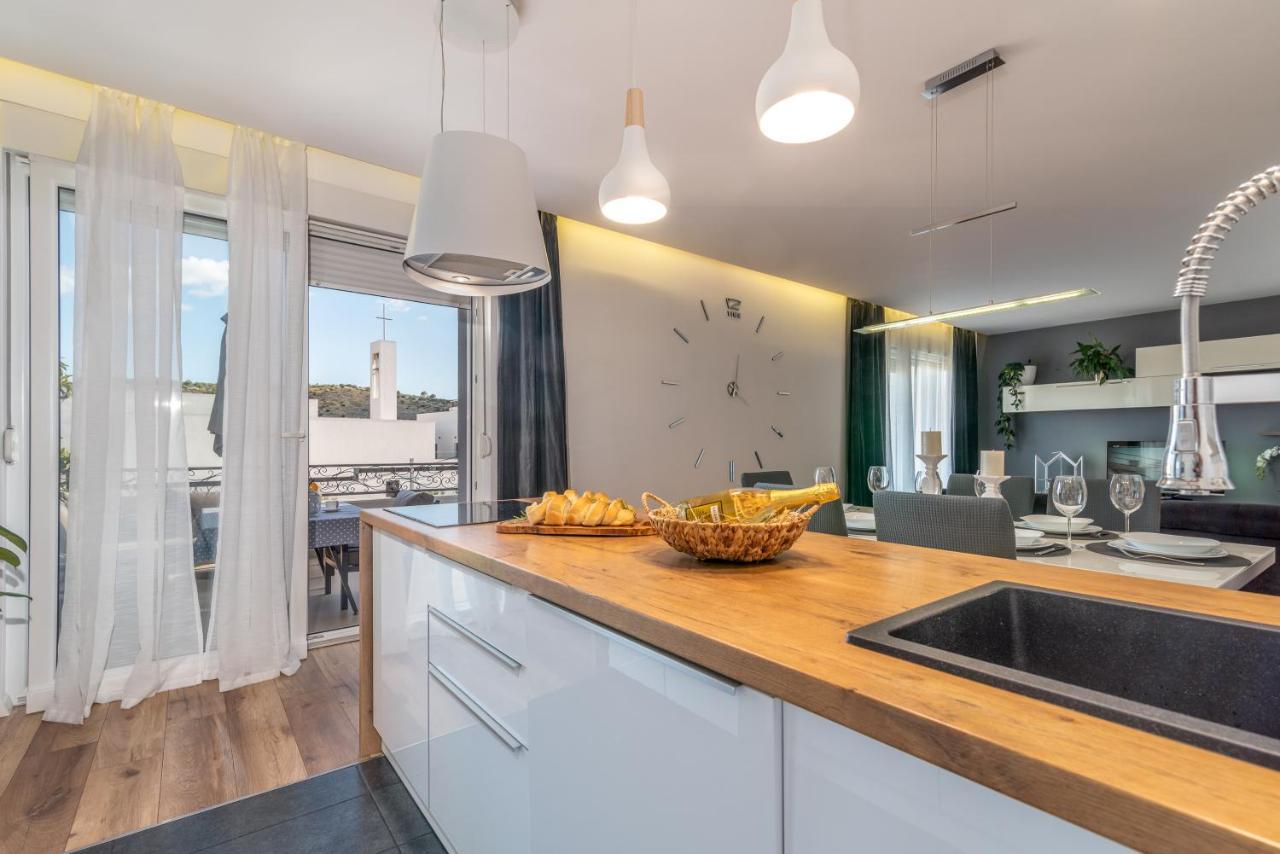 Apartman Tragos Trogir Buitenkant foto