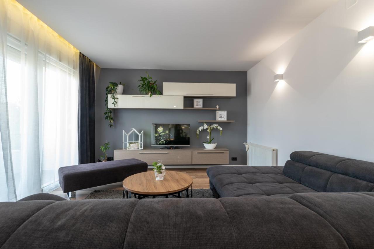 Apartman Tragos Trogir Buitenkant foto