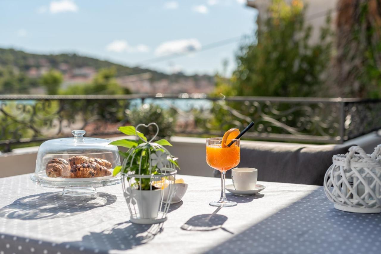 Apartman Tragos Trogir Buitenkant foto