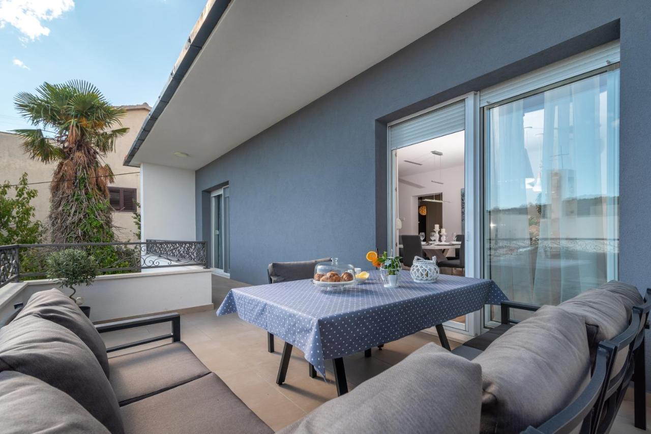 Apartman Tragos Trogir Buitenkant foto