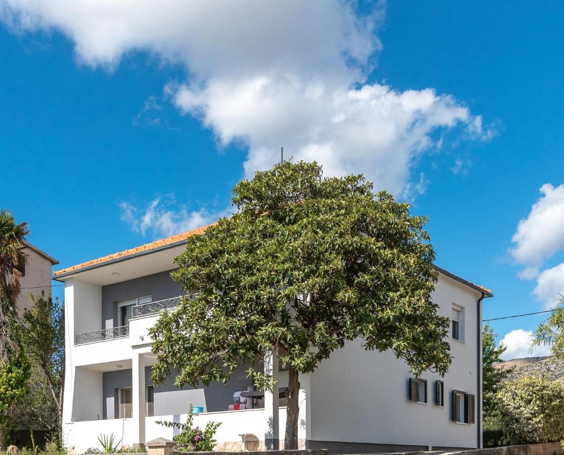 Apartman Tragos Trogir Buitenkant foto